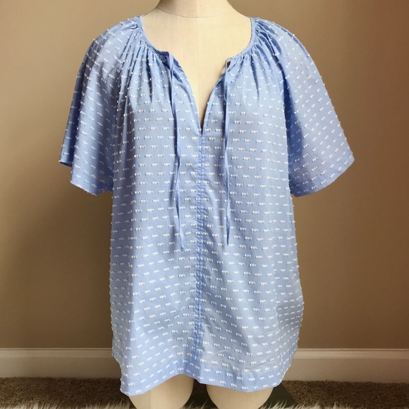 NWT Gap Clip Dots Blue Short Sleeve Blouse - Picture 1 of 9
